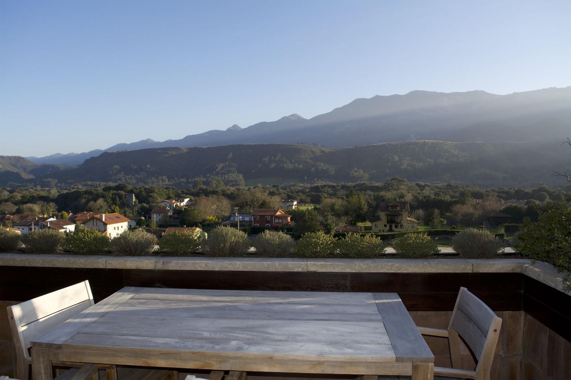 Hotel Balcon De La Cuesta Andrin Exterior photo